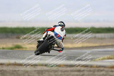 media/May-03-2025-CRA (Sat) [[22b18d099a]]/Races/Race 2/